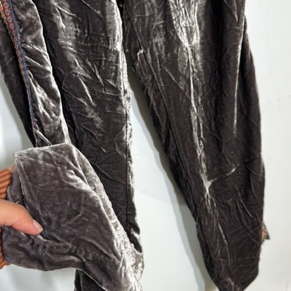 Johnny Was Ravi Wide Leg Velvet Pant - Picture 11 of 15